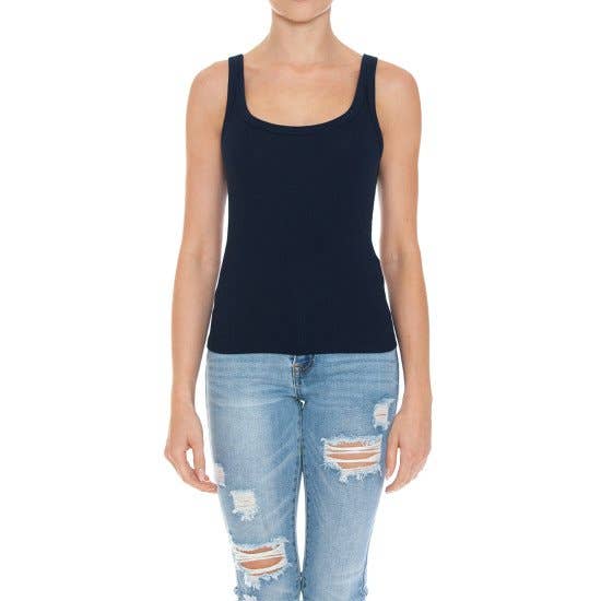 PLUS SIZE RIBBED SCOOP NECK TANK TOP
