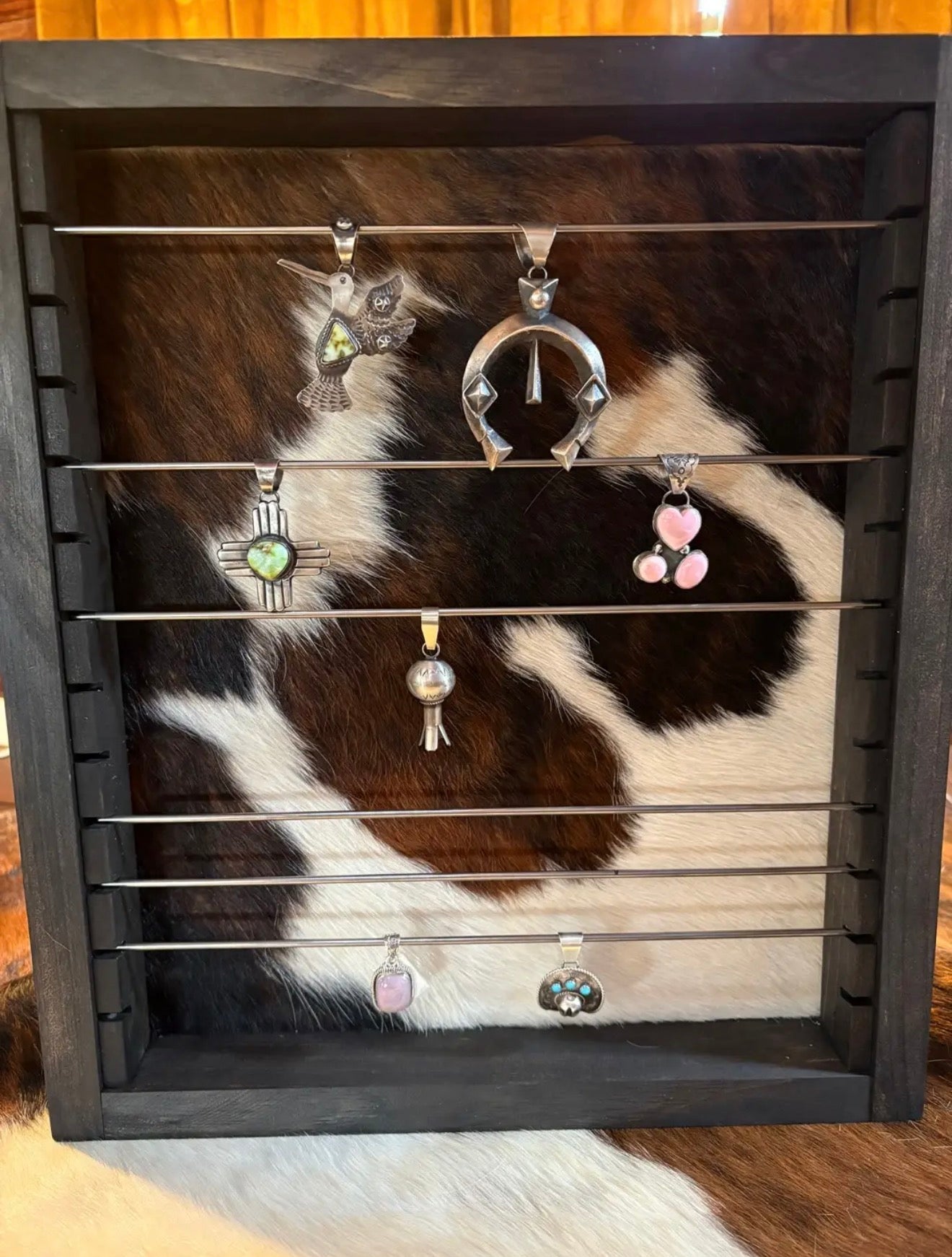 PRE-ORDER Pendant keeper DEPOSIT