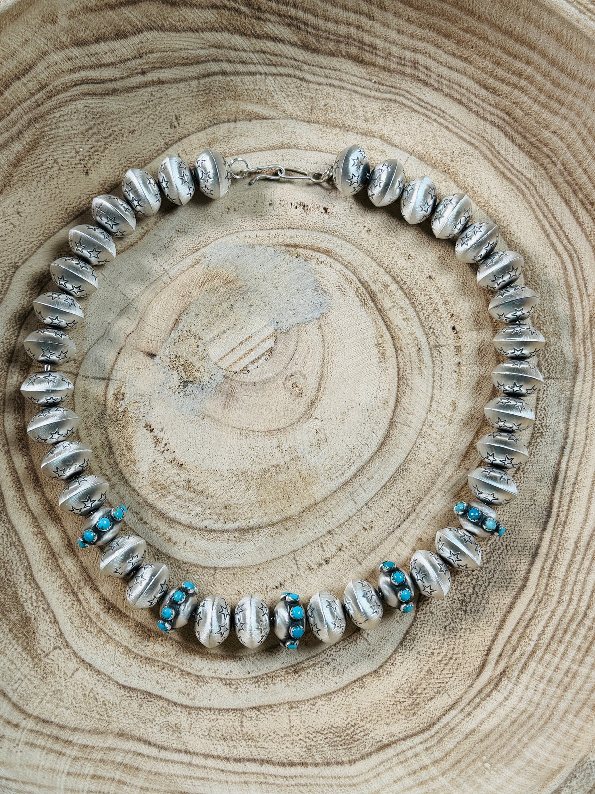 Monica Smith 18" Star Stamped Navajo Pearl Necklace