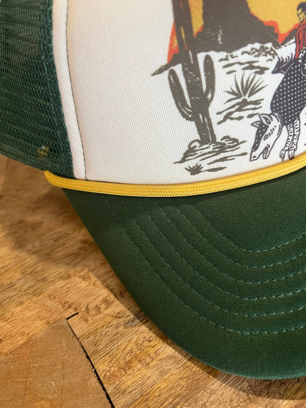 Armadillo Cowboy Trucker Hat – Green